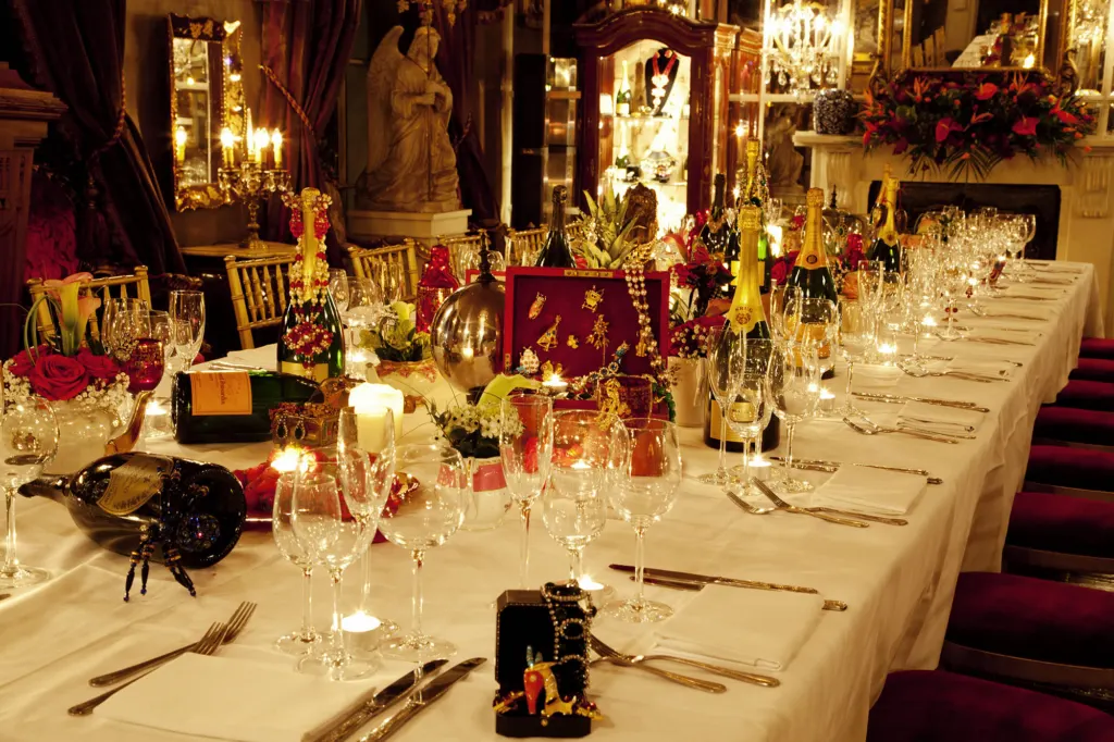 Beach Blanket Babylon — commercial and interiors photograph in London, UK, frame 34 of 44.